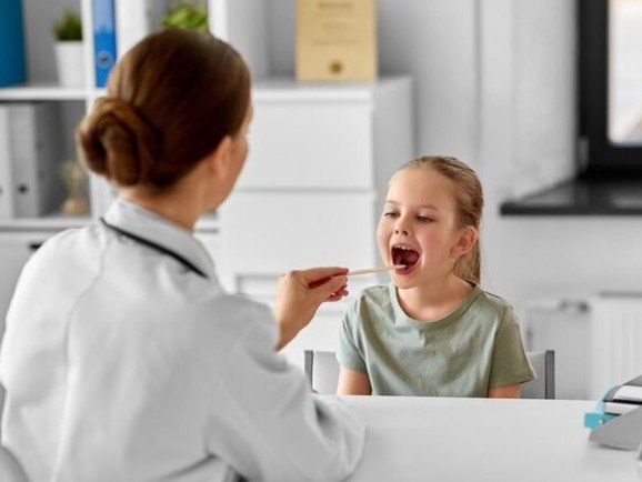 What Types of Speech Delay Treatments Does Dr. Meghana Provide?